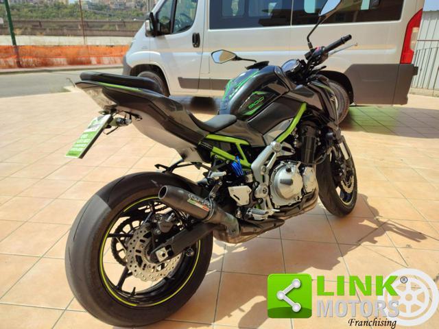 KAWASAKI Z 900 PERFOMANCE