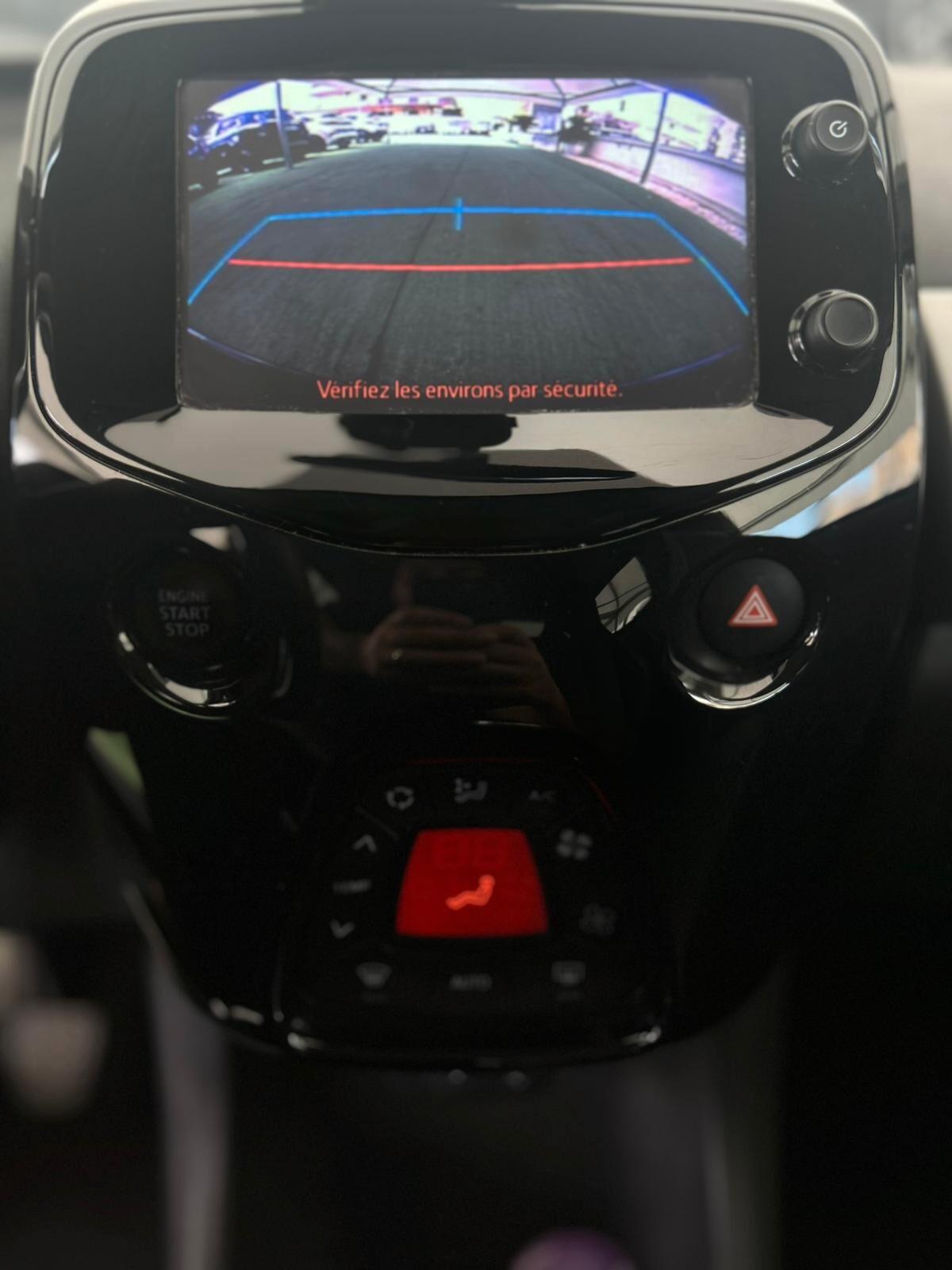 Peugeot 108 PureTech 82 5 porte Allure TOP!