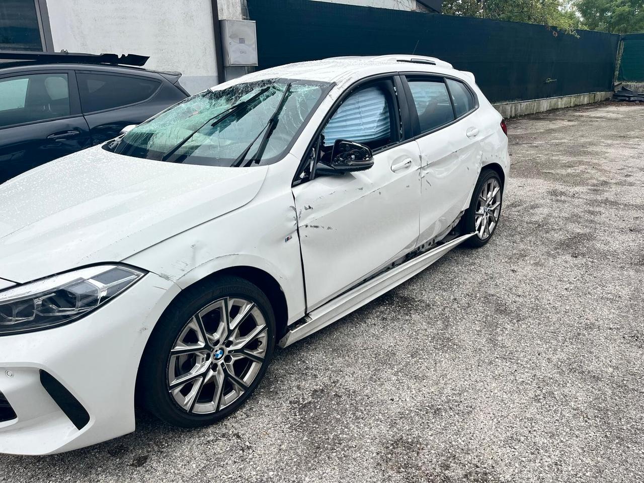 Bmw 118 118i 5p. Msport