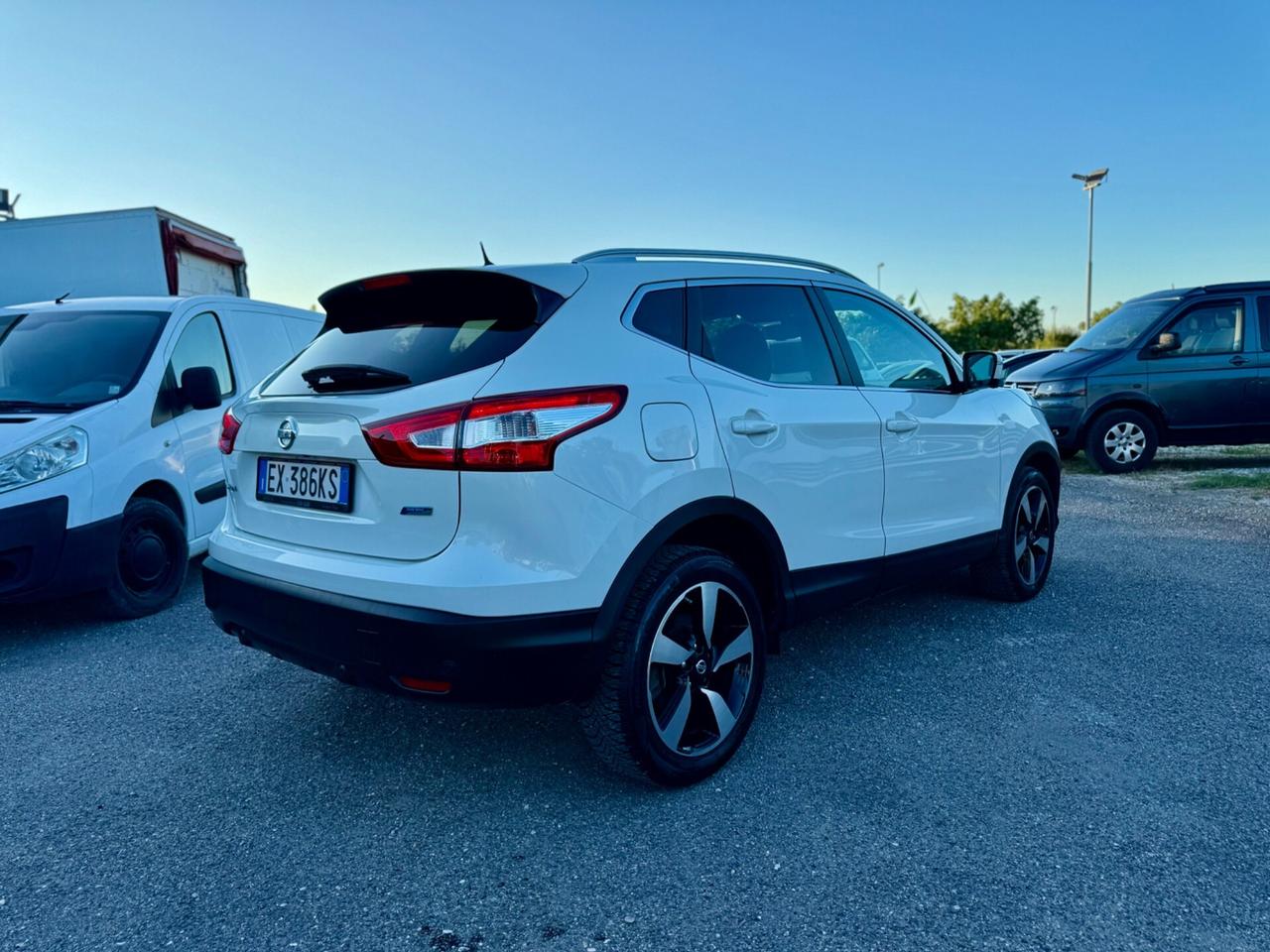 Nissan Qashqai 1.5 dCi Tekna NEOPATENTATI