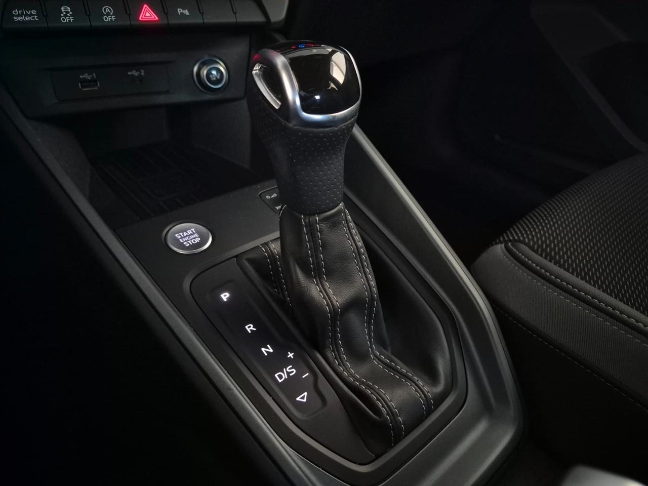 Audi A1 SPORTBACK 1.5 TFSI S TRONIC S LINE LED NAVI PELLE