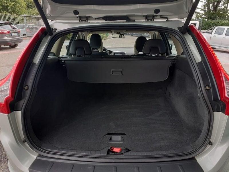 Volvo XC60 D5 AWD Geartronic R-design KM CERTIFIC-GARANZIA