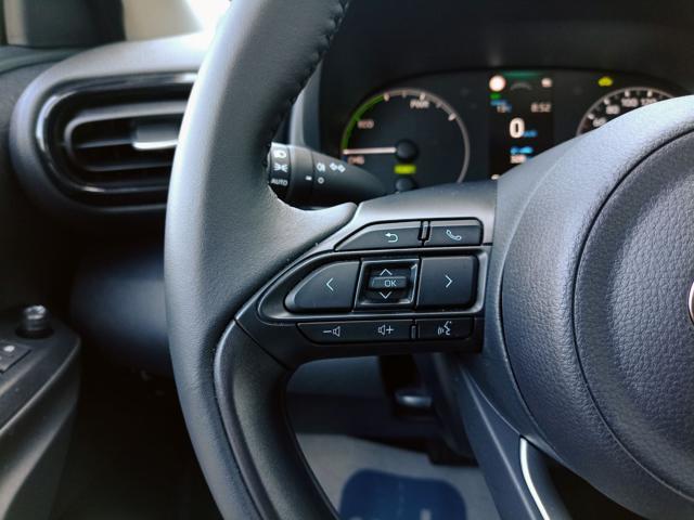 TOYOTA Yaris 1.5 Hybrid 5 porte Active