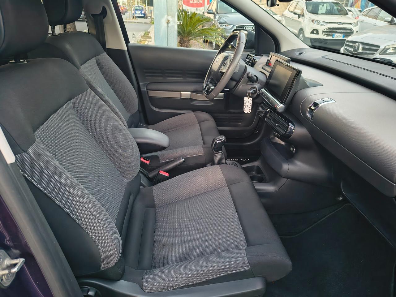CITROEN C4 CATUS 1.6 DIESEL SOLO 110.000 KM 2015