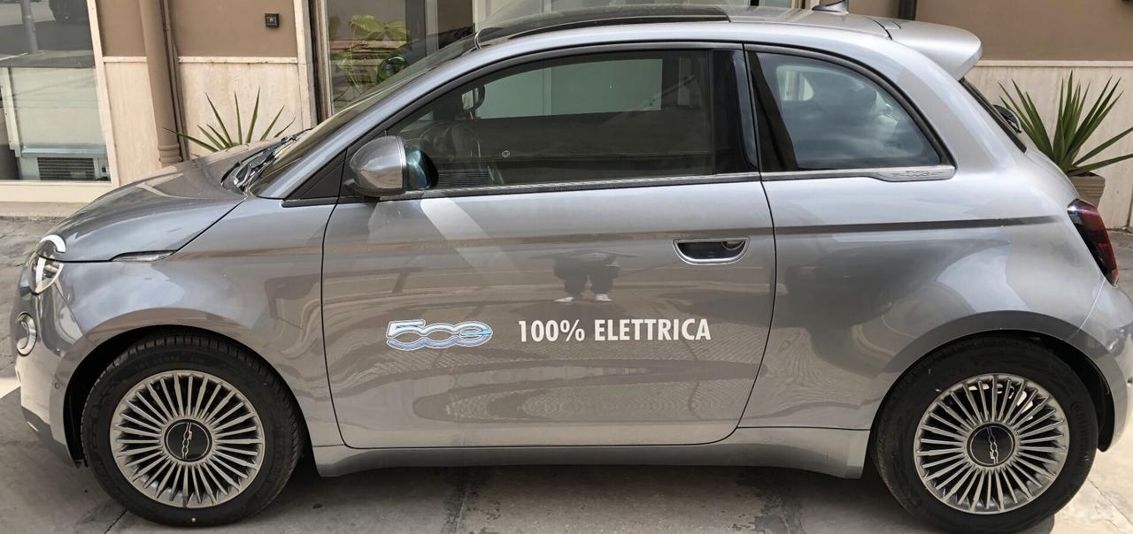 Fiat 500 Icon Berlina 42 kWh