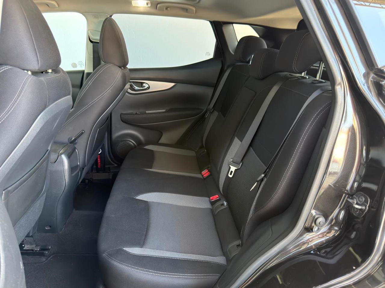 Nissan Qashqai N-Connecta 1.5 Diesel – 2018 – Pari al Nuovo