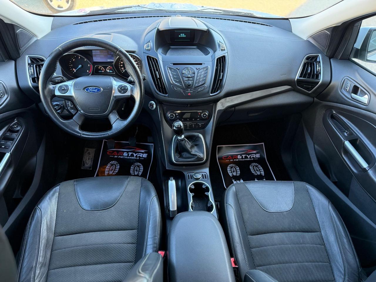 Ford Kuga 2.0 TDCI 140 CV 2WD gancio traino