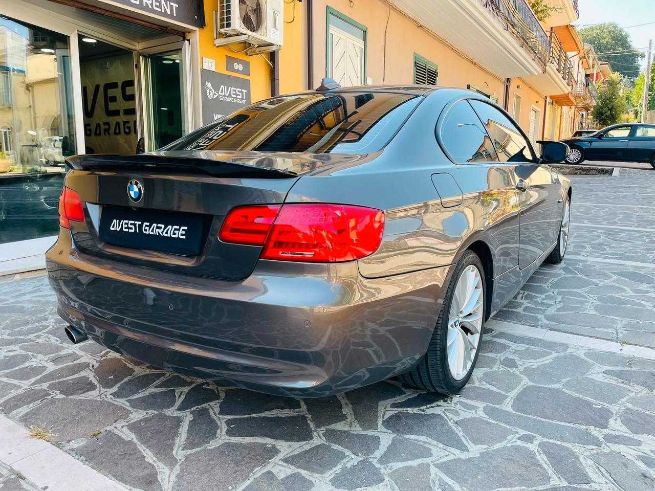 Bmw 320 320d Coupé Futura
