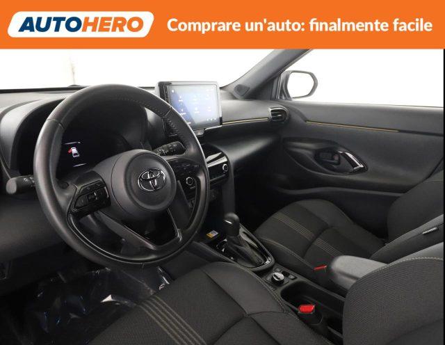 TOYOTA Yaris Cross 1.5 Hybrid 5p. E-CVT AWD-i Adventure