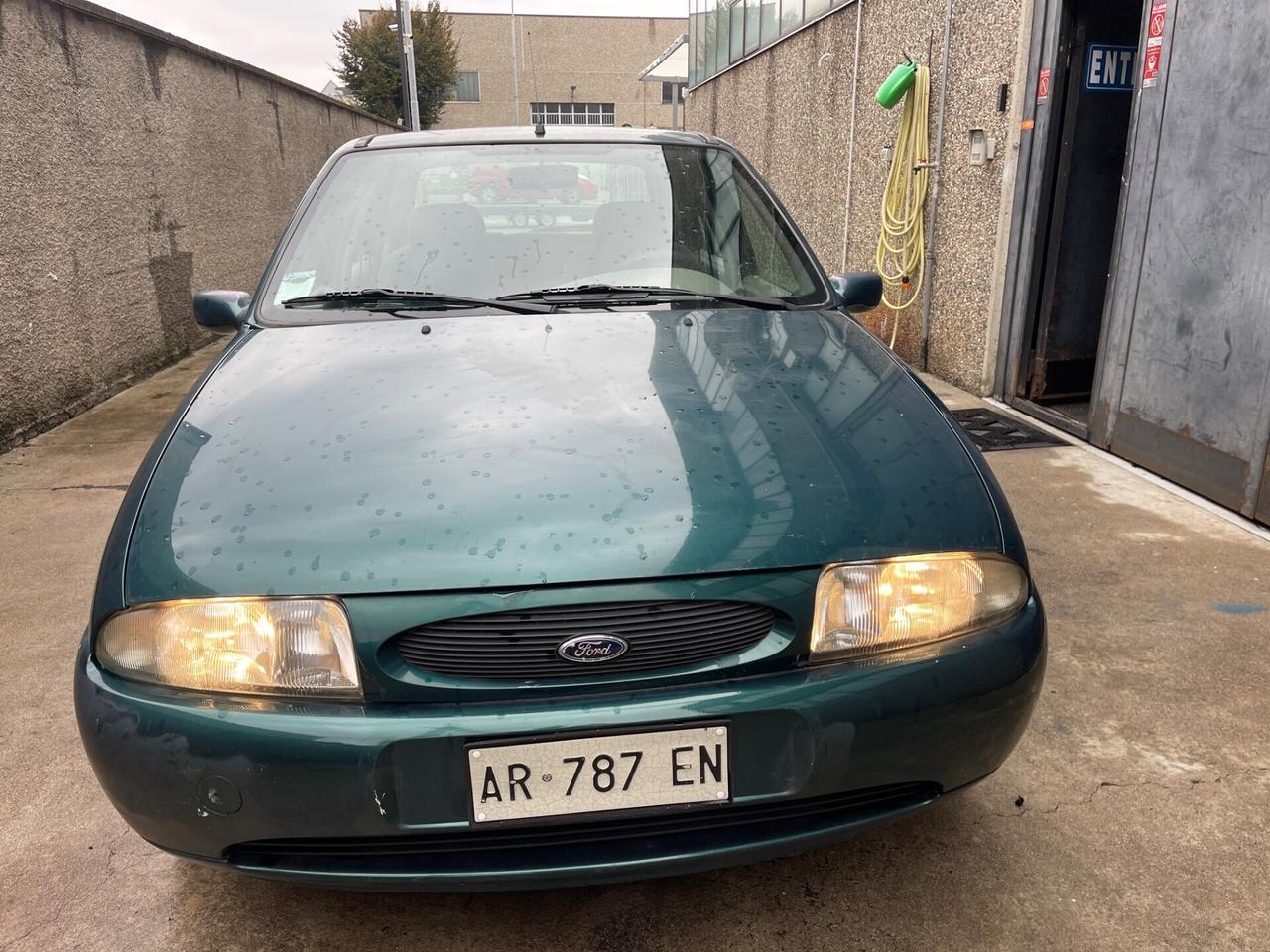 FORD FIESTA TECHNO1.2 BENZINA CLIMA SERVOSTERZO