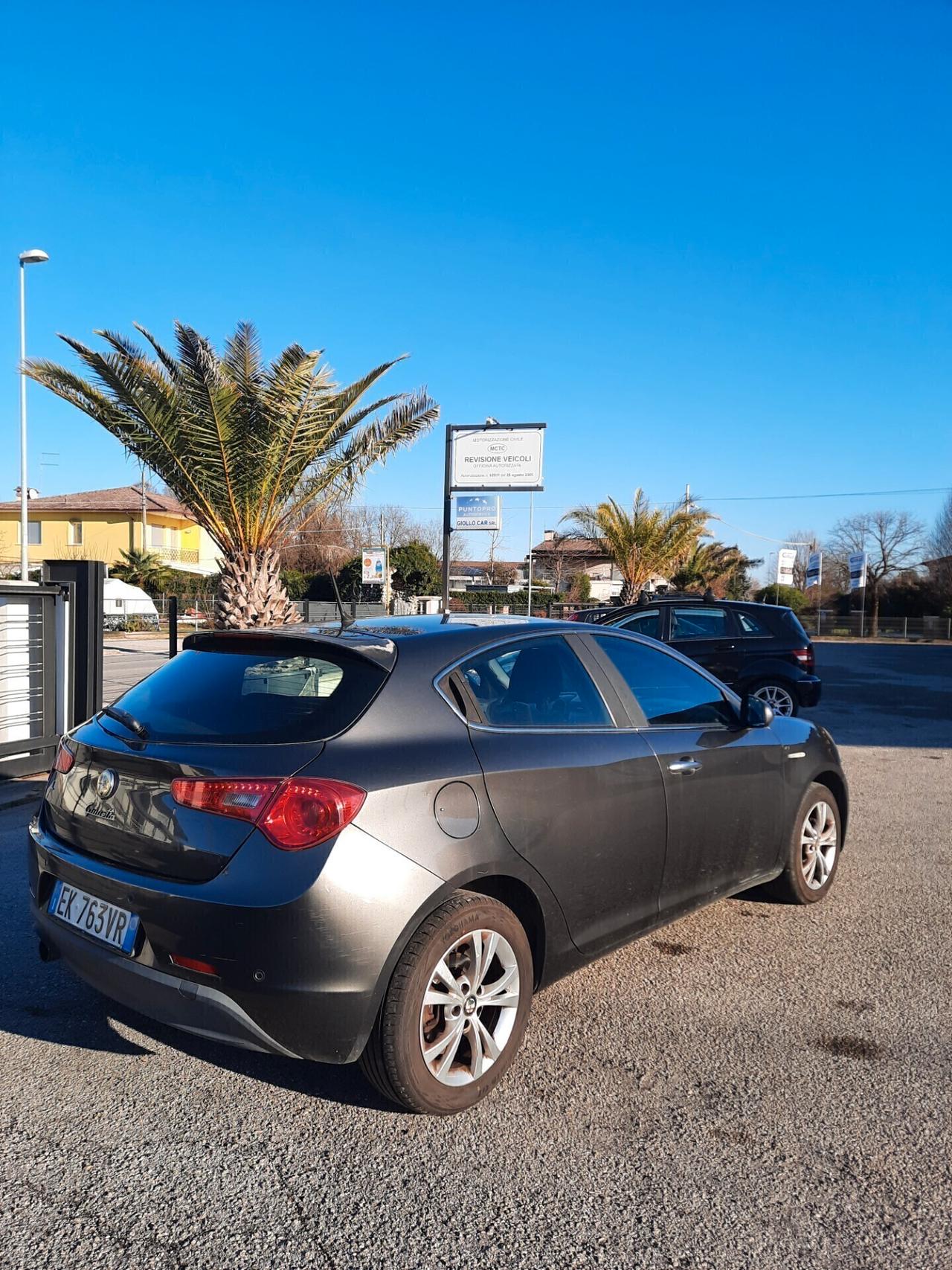 Alfa Romeo Giulietta 1.6 JTDm-2 Ok neopatentati