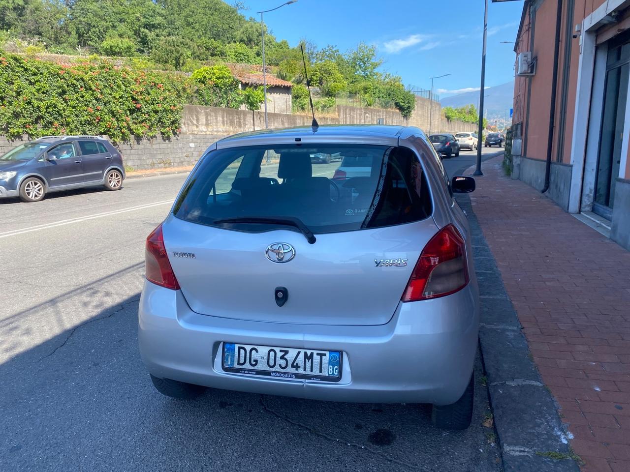 Toyota Yaris 1.4 D-4D 3 porte