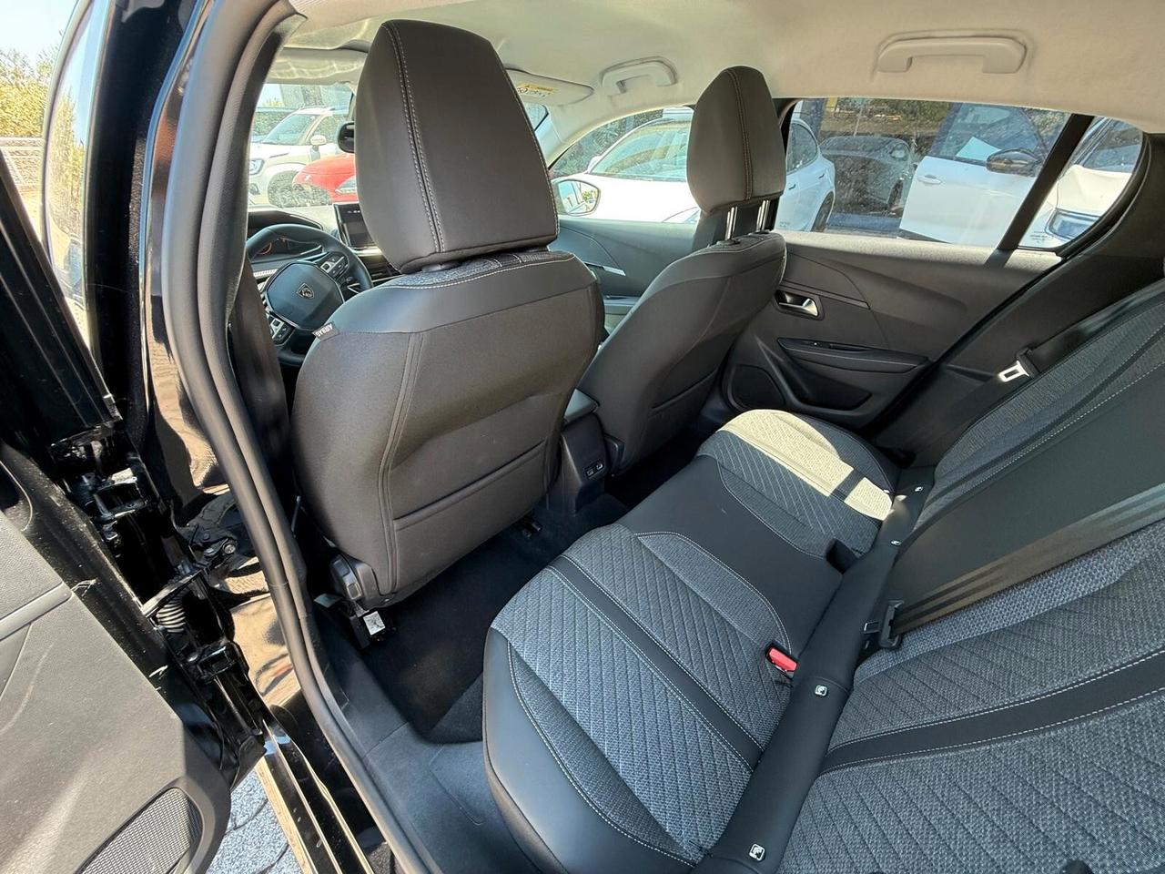 Peugeot 208 PureTech 100 Stop&Start 5 porte Allure
