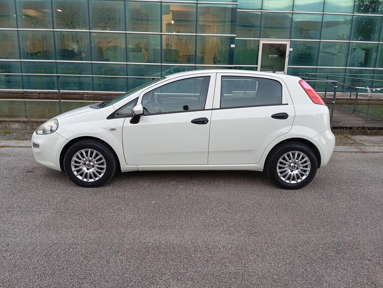 Fiat Grande Punto Grande Punto 1.3 M.JET 5 PORTE CLIMA E 109 MESE