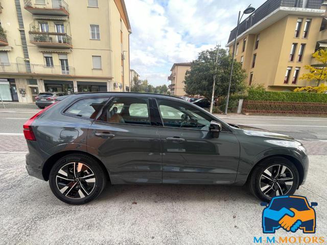 VOLVO XC60 T6 Plug-in hybrid AWD pari al nuovo