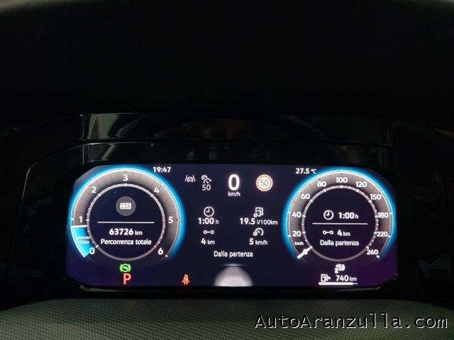 VOLKSWAGEN Golf NEW 8.5 2.0 TDI 150CV DSG Style Virtual Pro