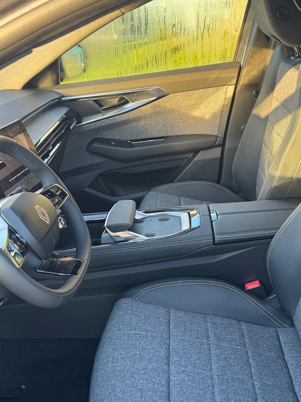 Renault Espace Techno Super Offerta T-Stock prezzo imperdibile