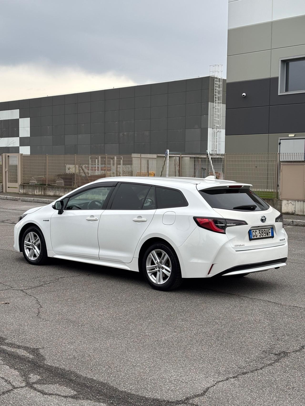 Toyota Corolla Touring Sports 1.8 Hybrid Active