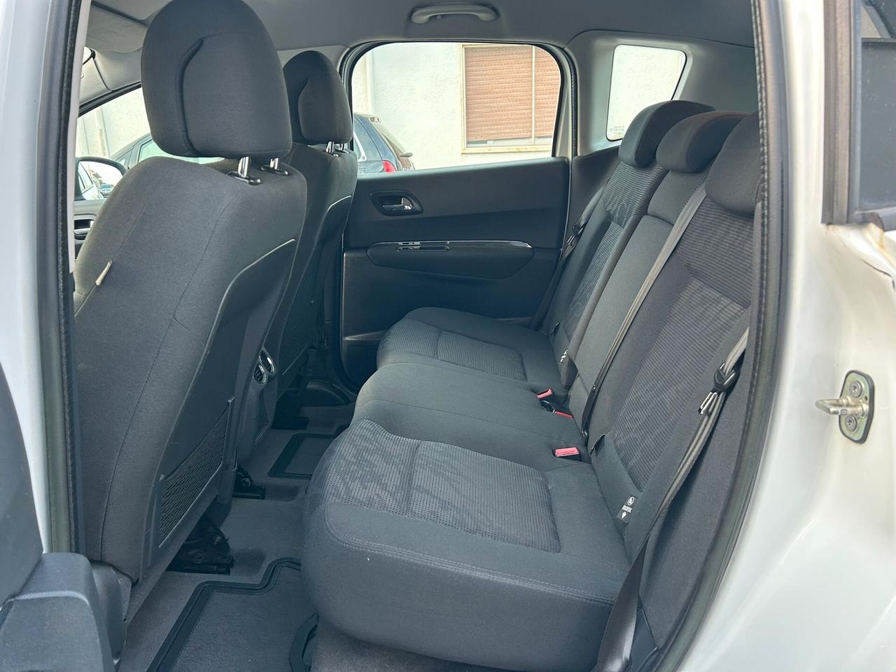 Peugeot 3008 1.6 HDi 115 Cv ALLURE NAVI-2013