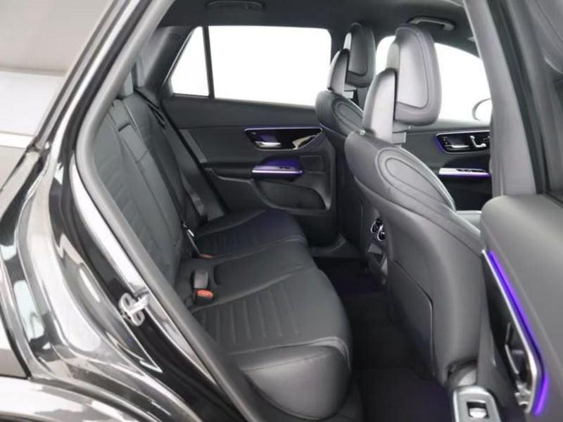 Mercedes-Benz GLC MERCEDES-BENZ CLC 200d 4M AMG MBUX AHK Distronic 360
