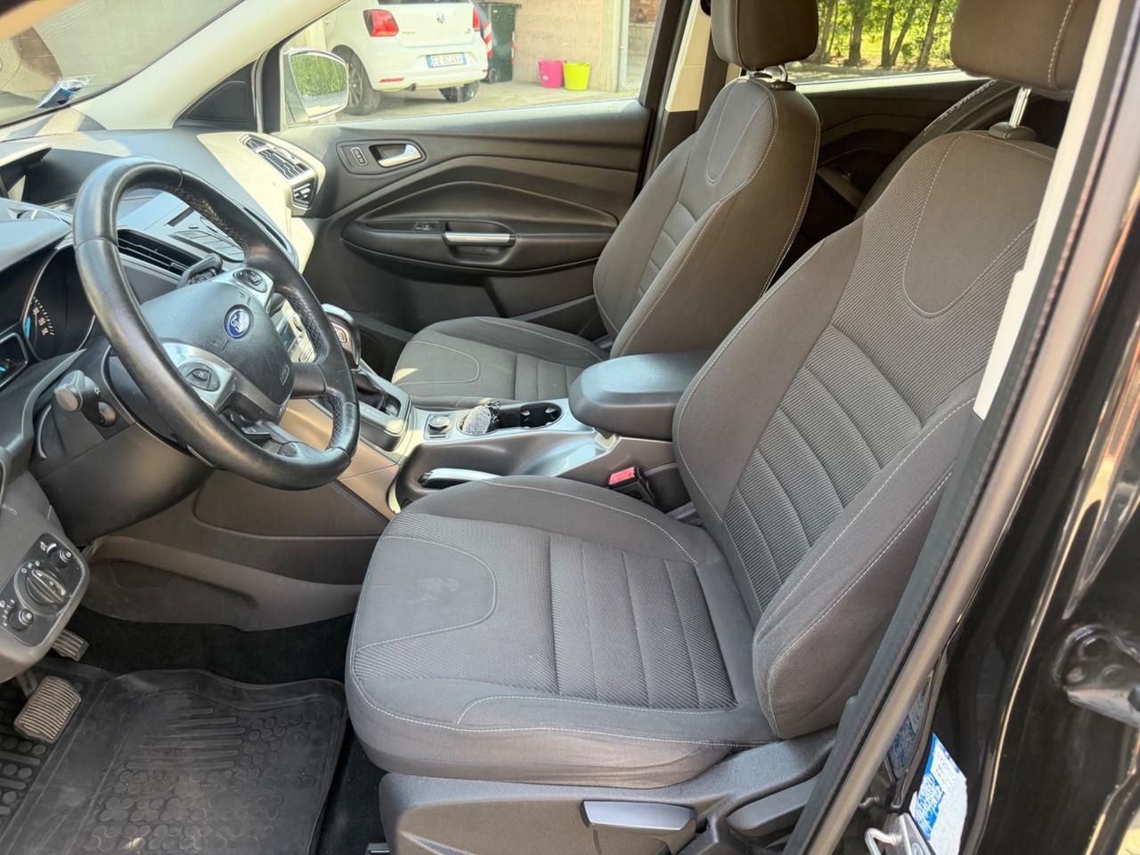 Ford Kuga 2.0 TDCI 140 CV 4WD Powershift Business