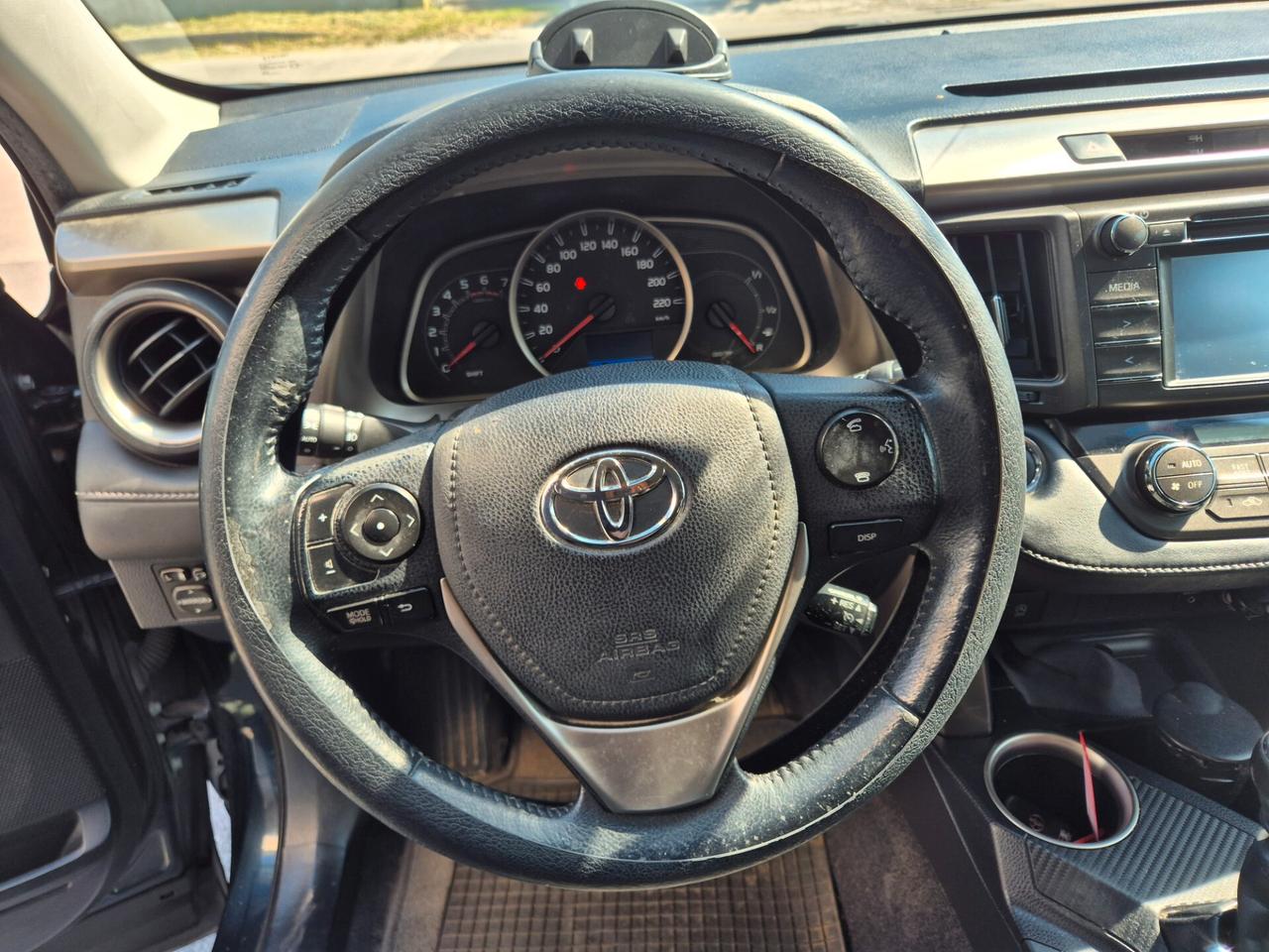 Toyota RAV 4 RAV4 2.0 D-4D 2WD Style