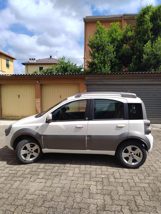 FIAT Panda 1.3 MJT 16V DPF 4x4 Cross