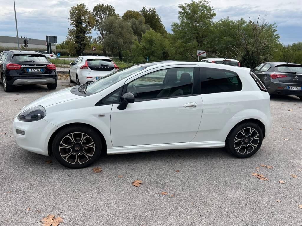 Fiat Punto 1.3 MJT II 75 CV 3 porte Street