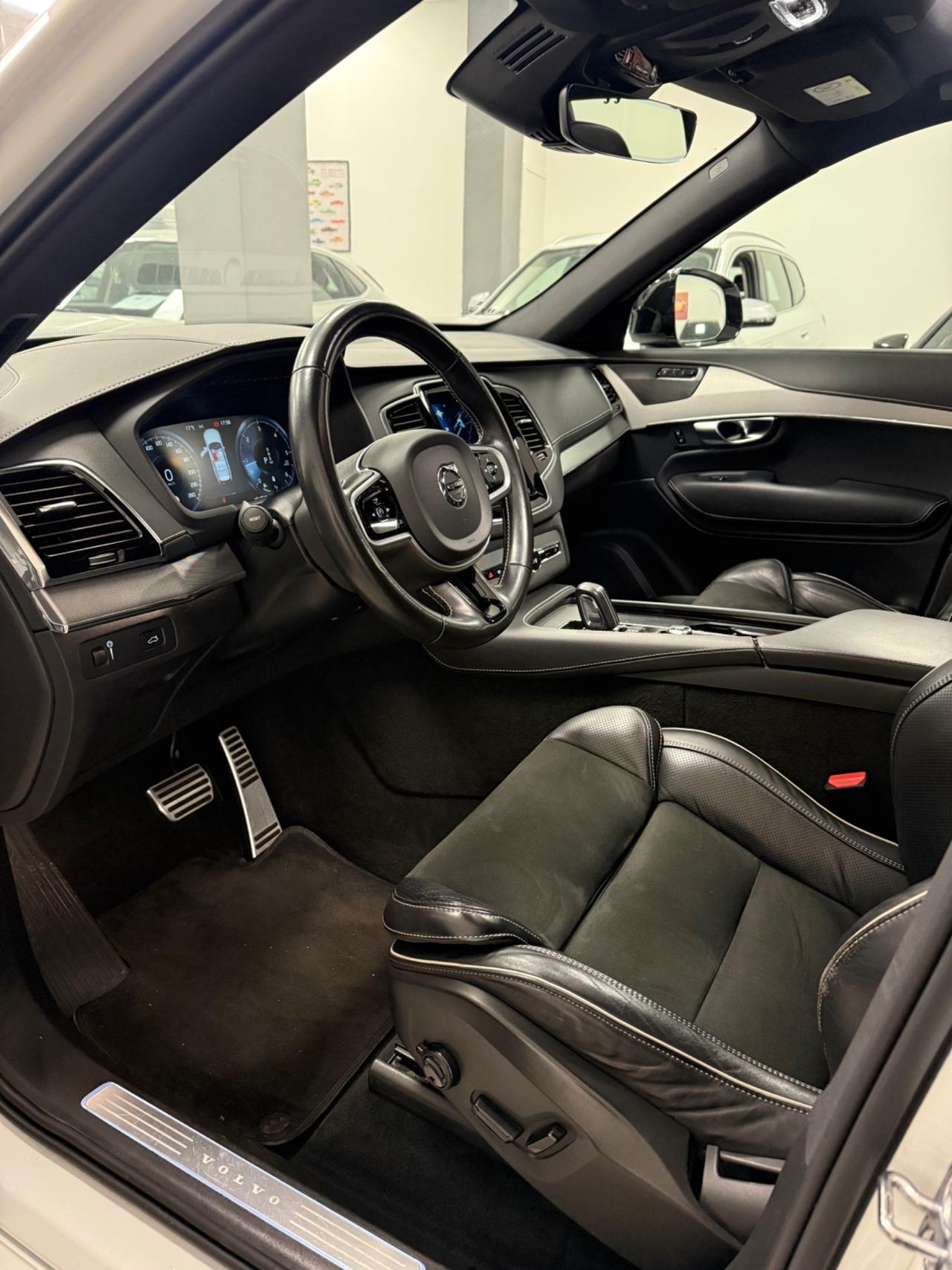 Volvo XC 90 XC90 B5 (d) AWD automatico Plus Dark