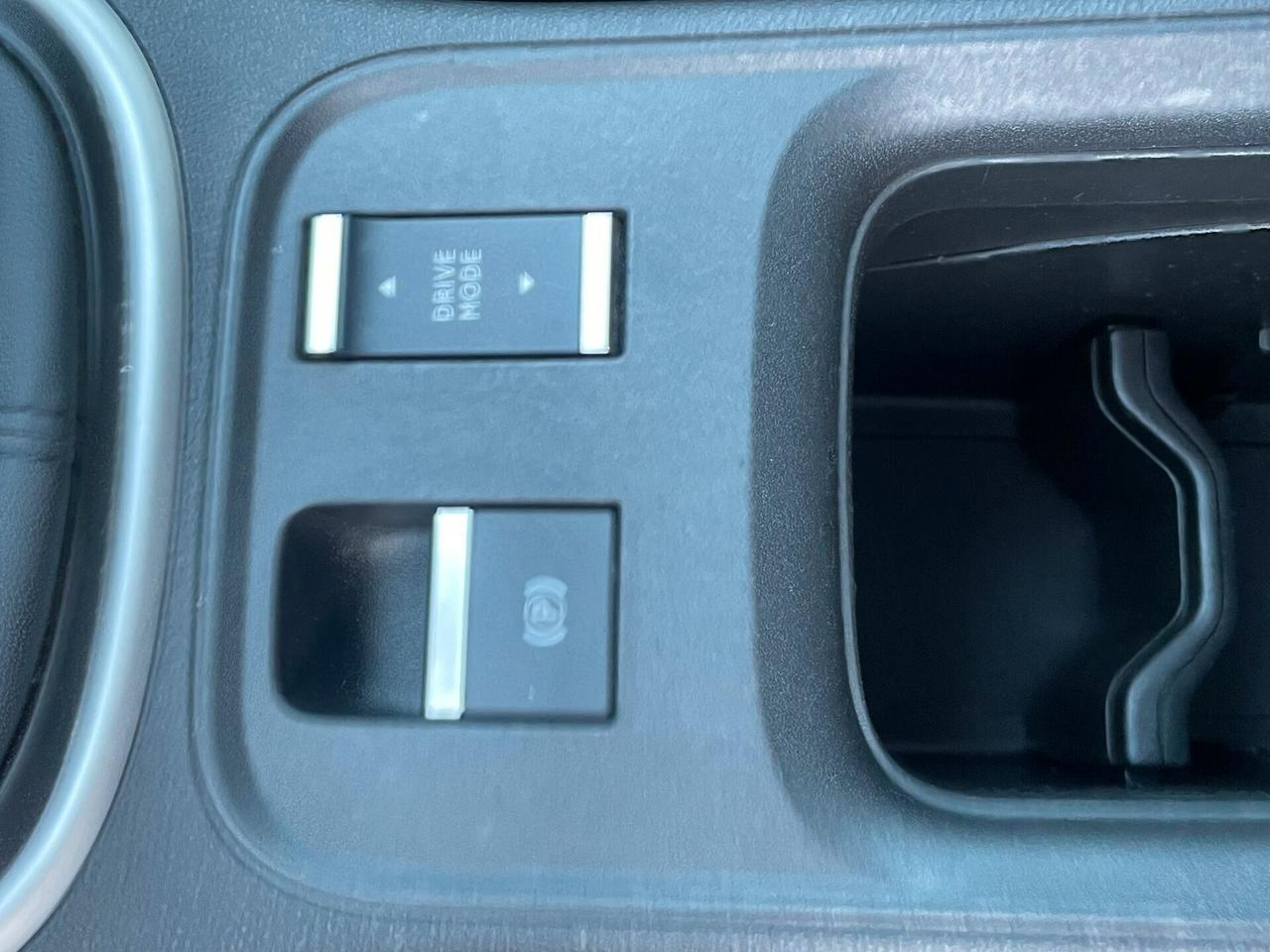 JEEP AVENGER 1.2TURBO 100cv SUMMIT 2025