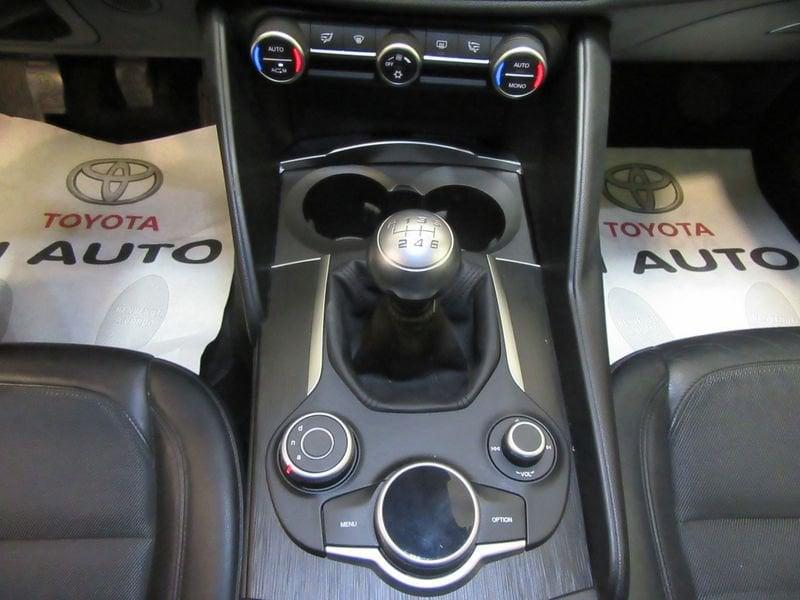 Alfa Romeo Giulia 2.2 Turbodiesel 180 CV Super