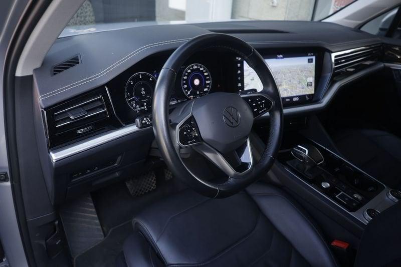 Volkswagen Touareg Volkswagen Touareg 3.0 V6 TDI SCR 210kW Elegance 210KW ANNO 2022