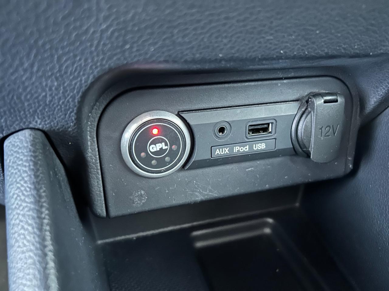 Kia Rio 1.2 GPL X Neopatentati 2014