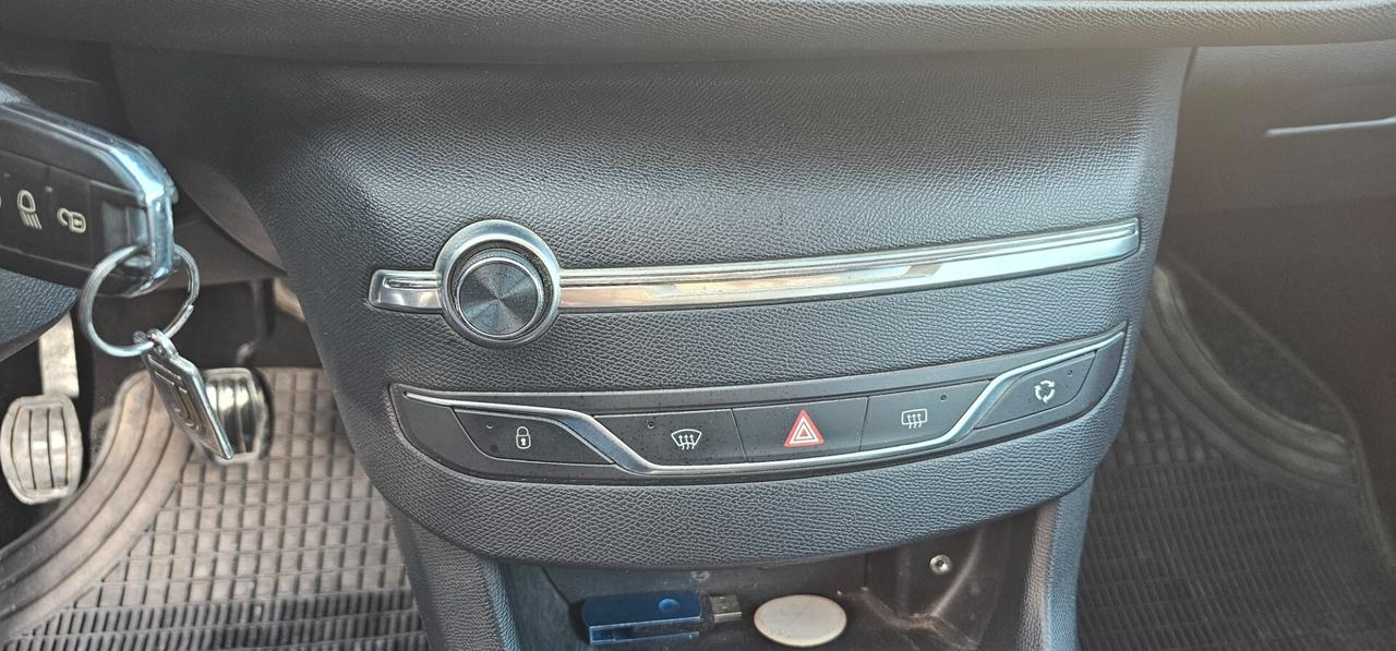 Peugeot 308 1.6 HDi 92 CV Business