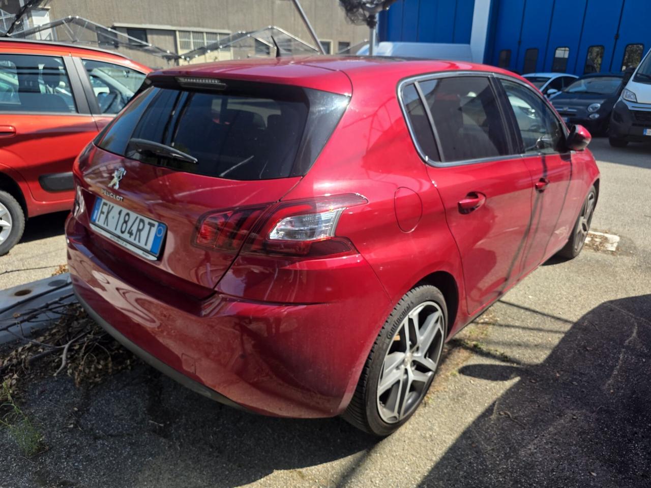 Peugeot 308 BlueHDi 120 S&S EAT6 Business