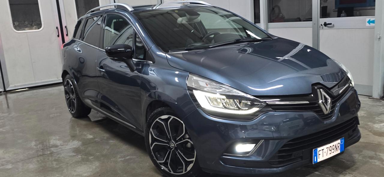 Renault Clio Sporter dCi 8V 90 CV Moschino Intens