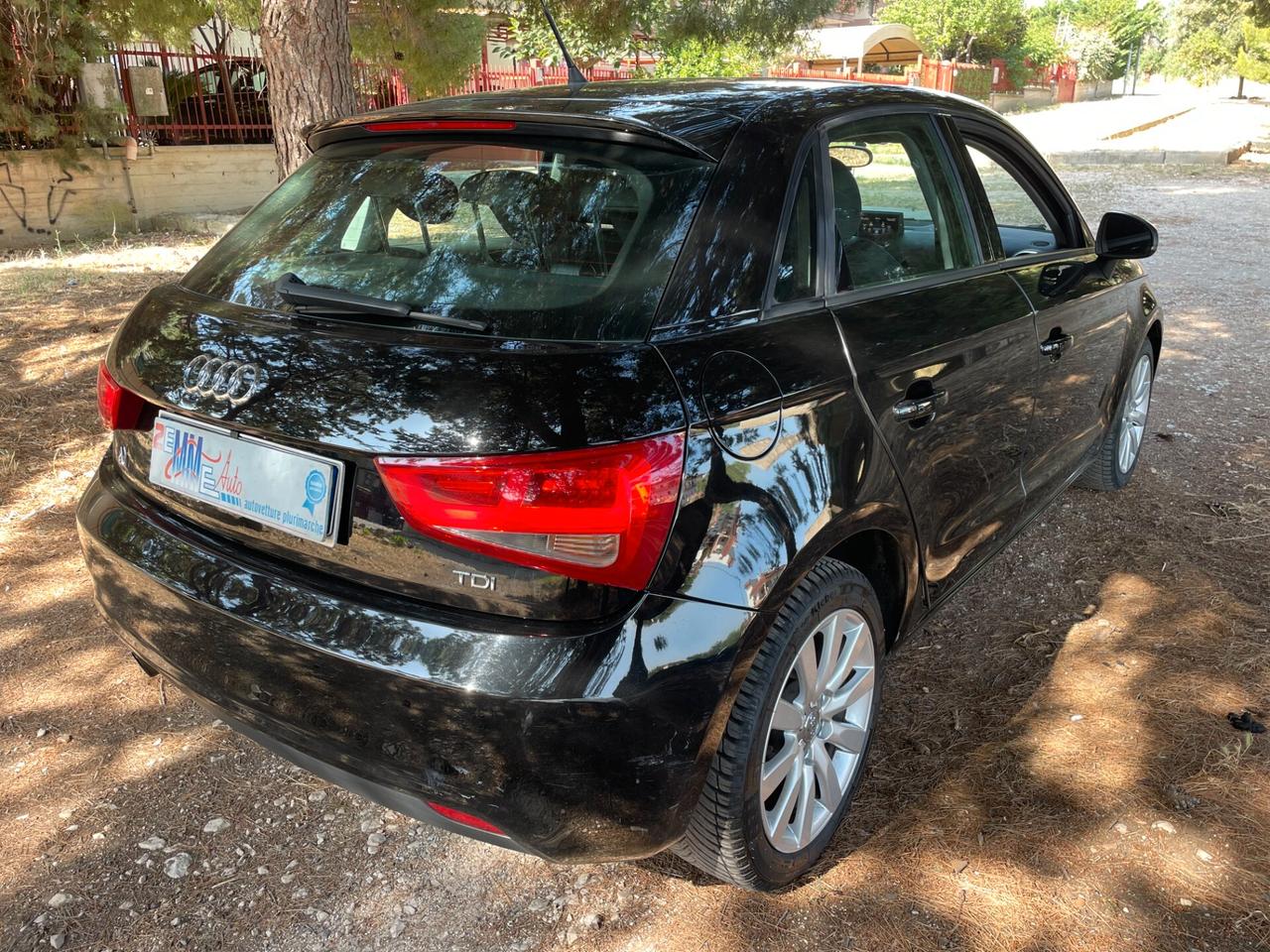 Audi A1 SPB 1.6 TDI S tronic Admired