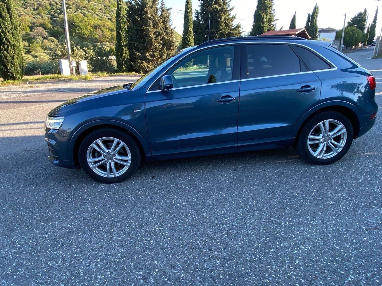 Audi Q3 2.0 tdi sline