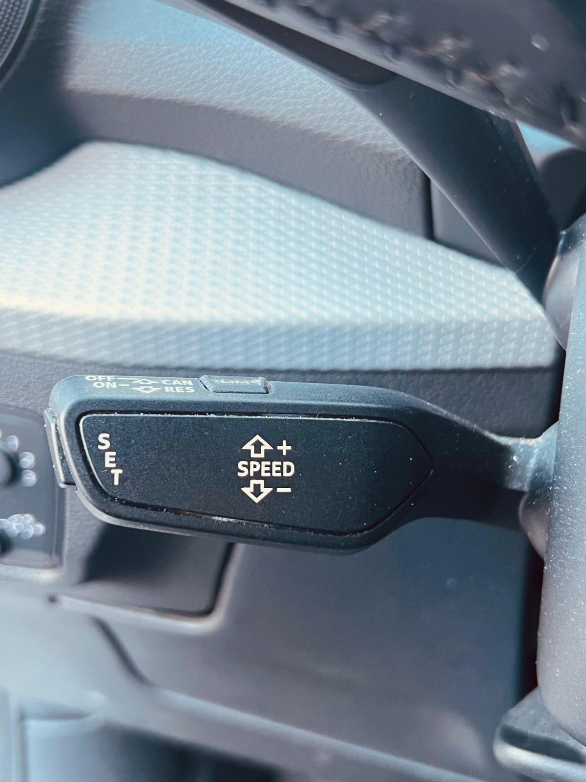 Audi Q2 1.6 TDI S tronic Business