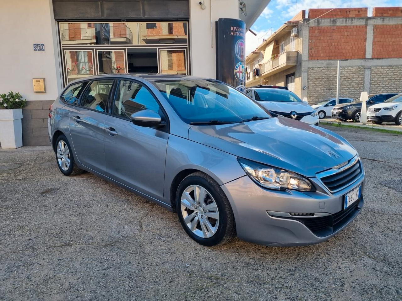 Peugeot 308 BlueHDi 120 S&S SW Business