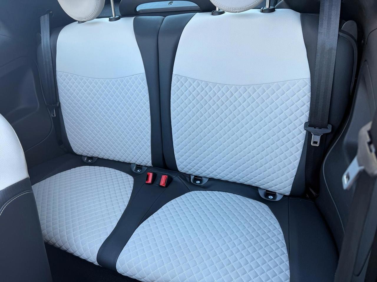 Fiat 500 C 1.0 Hybrid Dolcevita