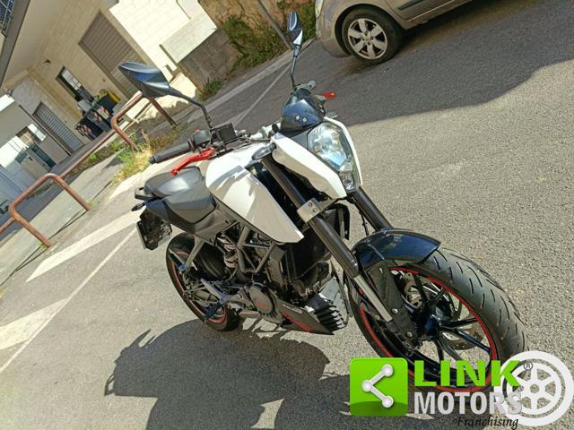 KTM 125 Duke 2016