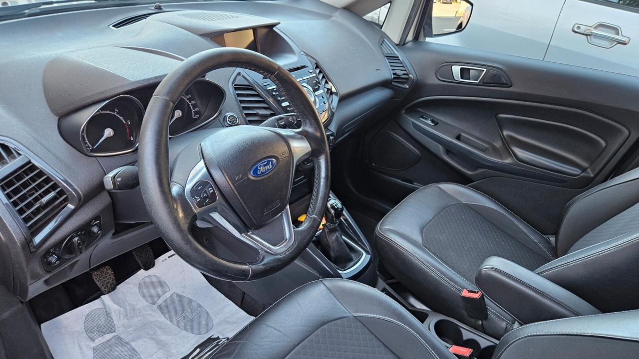 Ford EcoSport 1.5 tdci Titanium 95cv E6 NAVY- BI-COLOR