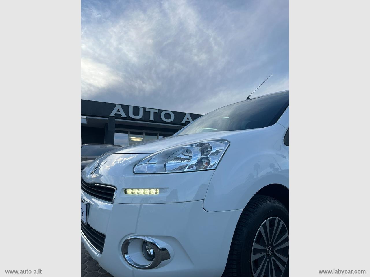 PEUGEOT Partner Tepee 1.6 e-HDi 92 Outdoor