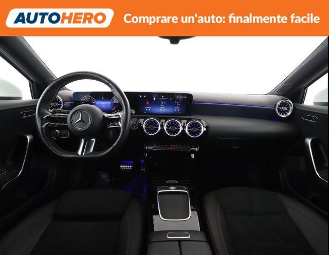 MERCEDES-BENZ A 200 d Automatic AMG Line Premium