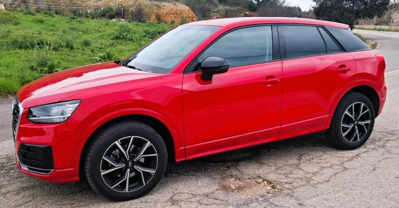 Audi Q2 35 TDI quattro S tronic Admired (Iva esposta)