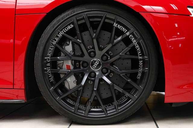 Audi R8 SPYDER PLUS|FULL CARBON PACK|BANG&OLUFSEN|CARBO