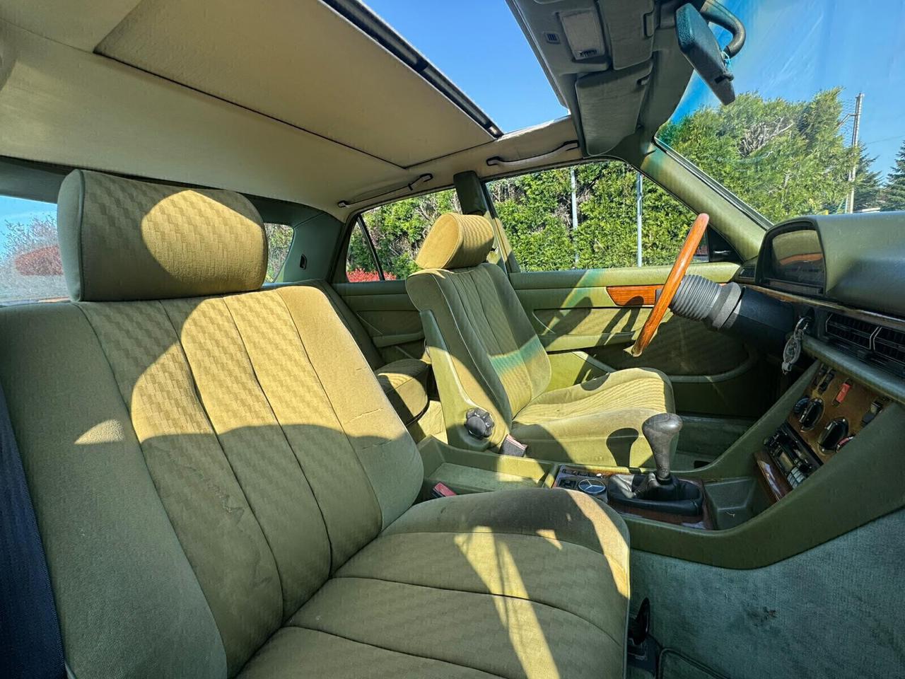 Mercedes-benz S-Series 280 SE