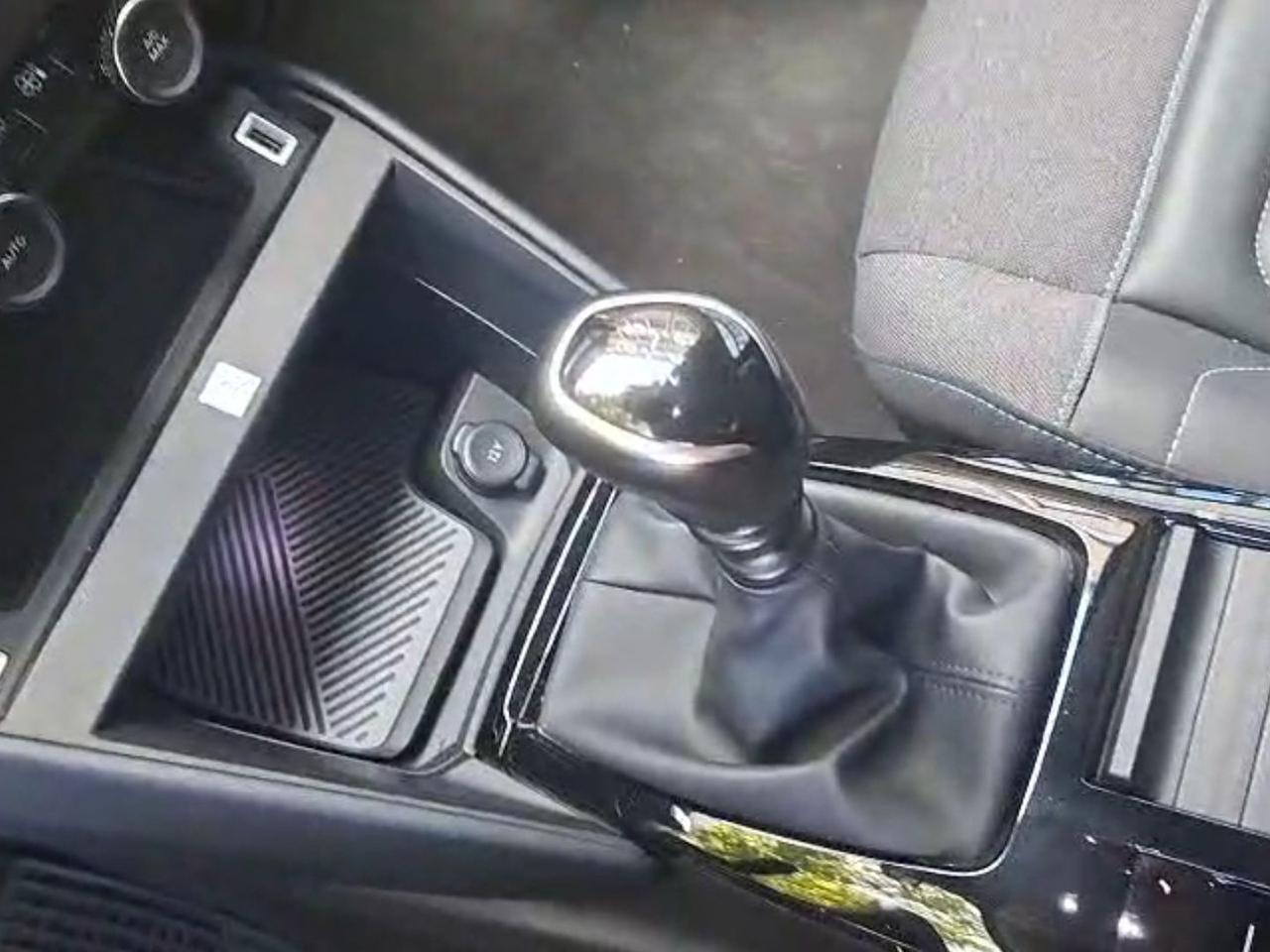 Citroen C4 Feel Pack 1.5 Blue HDi 10 #6648