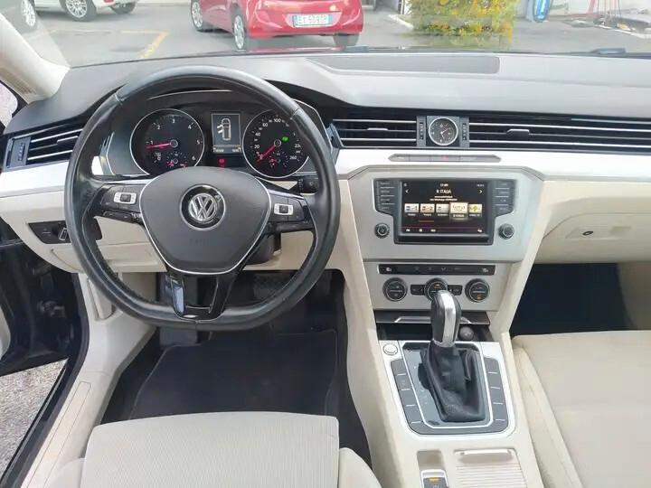 Volkswagen Passat 2.0 TDI SCR DSG Executive BMT
